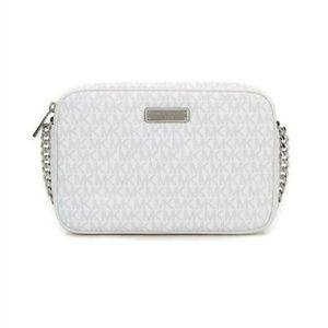 MICHAEL KORS - LARGE SIGNATURE EAST/WEST CROSSBODY